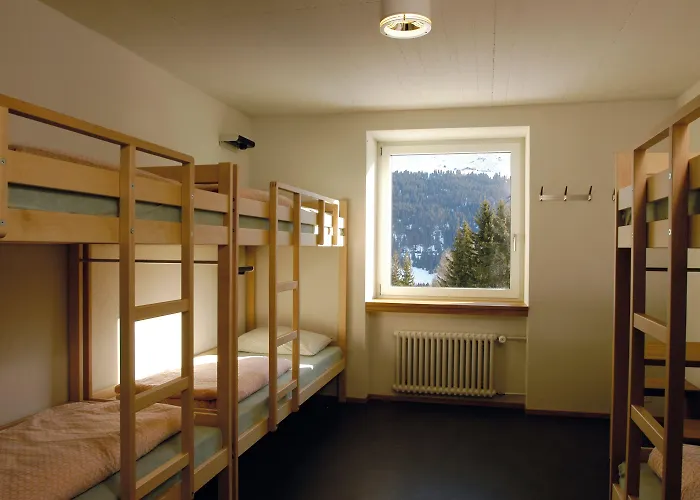 Valbella-lenzerheide Youth Hostel *